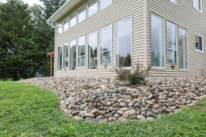 Beautiful home with mountain top views with an EV and NEMA connection!!